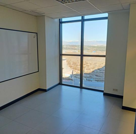 Traspaso de Oficina de 728 m² en alquiler · María Tubau 4, planta 4ª — Otros en Madrid (foto 3)