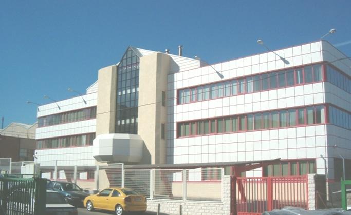 Traspaso de Edificio de 5.300 m² divisible en módulos de 800 m² en alquiler · Valportillo Segunda 7, Alcobendas — Otros en…