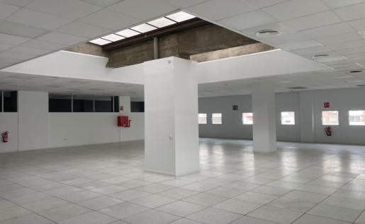 Traspaso de Oficina diáfana de 1.600 m² divisible en módulos de 800 m² · Avda. Manoteras 22 — Otros en Madrid (foto 6)