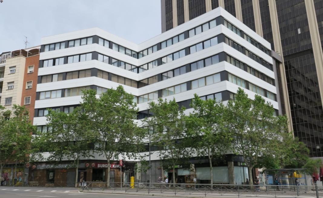 Traspaso de Oficina de 178 m² en alquiler junto a Plaza Castilla · Bravo Murillo 377 — Otros en Madrid