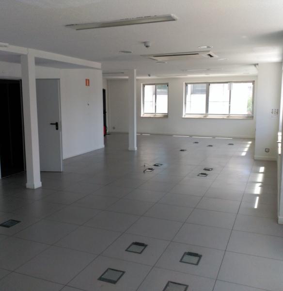 Traspaso de Edificio mixto de 2.100 m² con 675 m² de garaje en alquiler · Sepúlveda 7B, Alcobendas — Otros en Alcobendas…